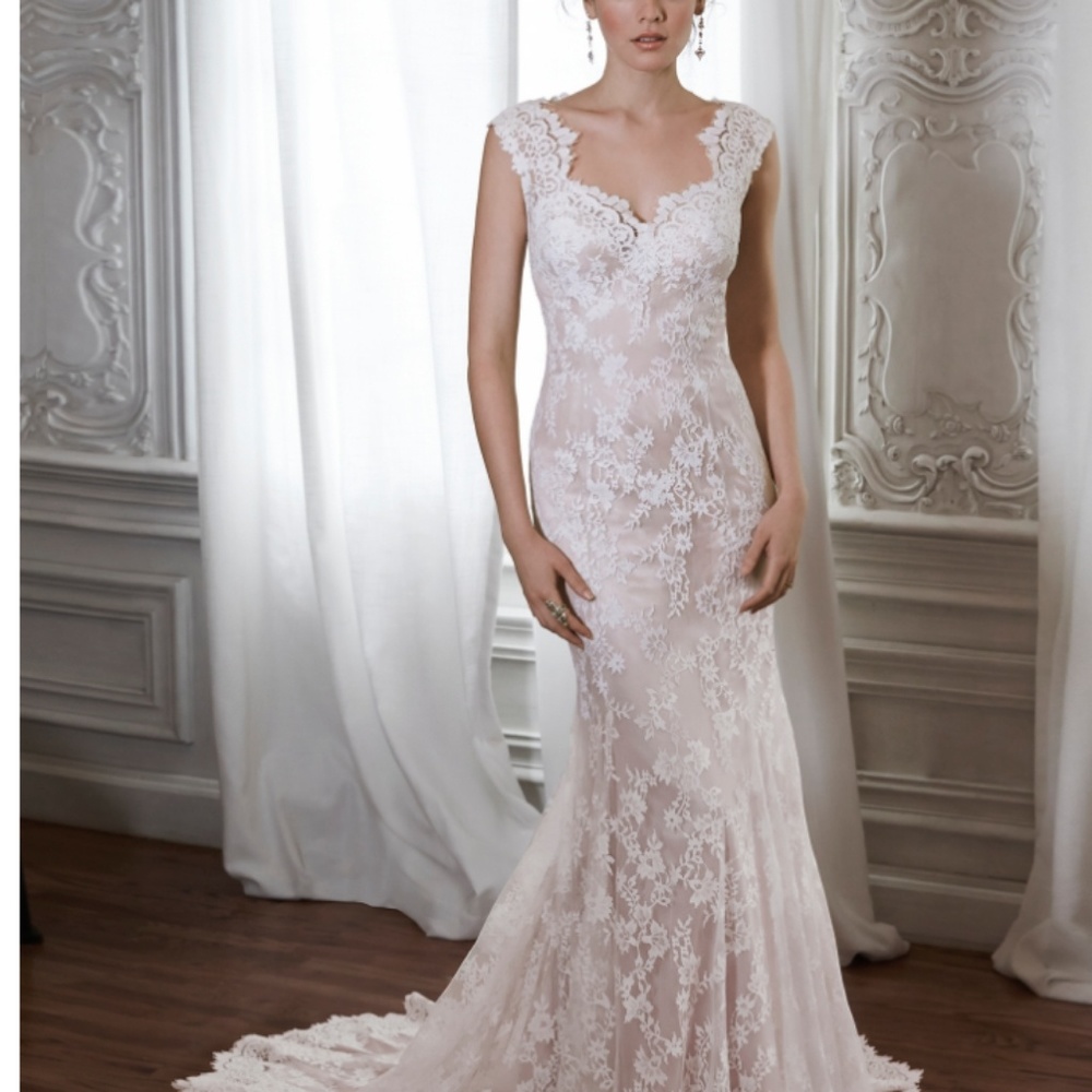 Maggie Sottero wedding gown